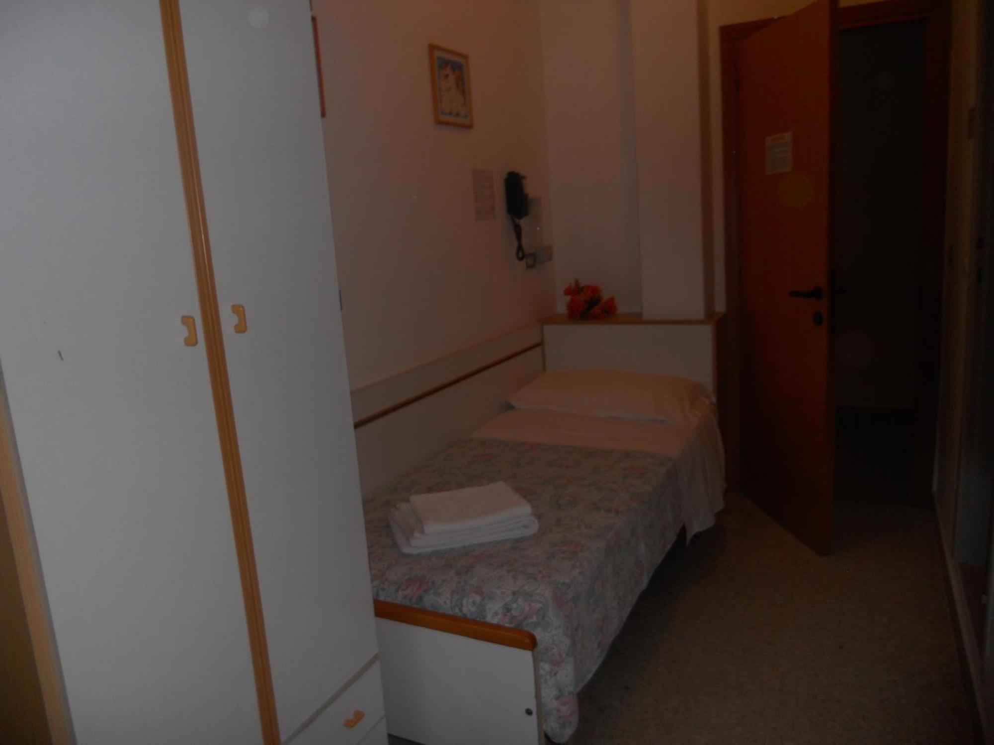 רימיני Hotel Pigalle מראה חיצוני תמונה