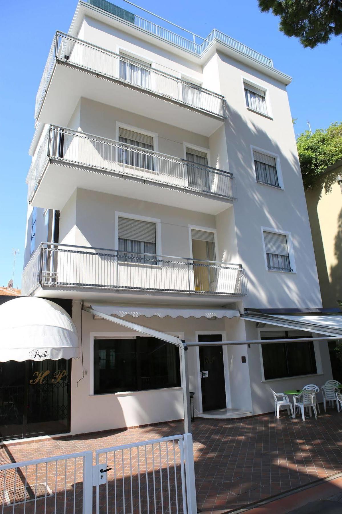 רימיני Hotel Pigalle מראה חיצוני תמונה
