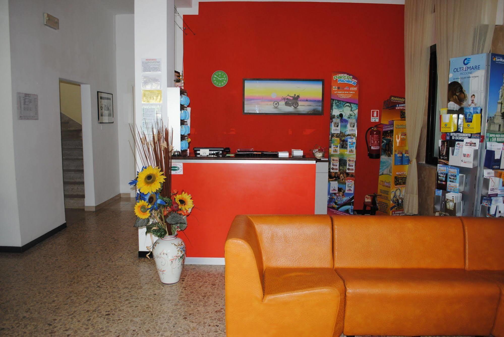 רימיני Hotel Pigalle מראה חיצוני תמונה